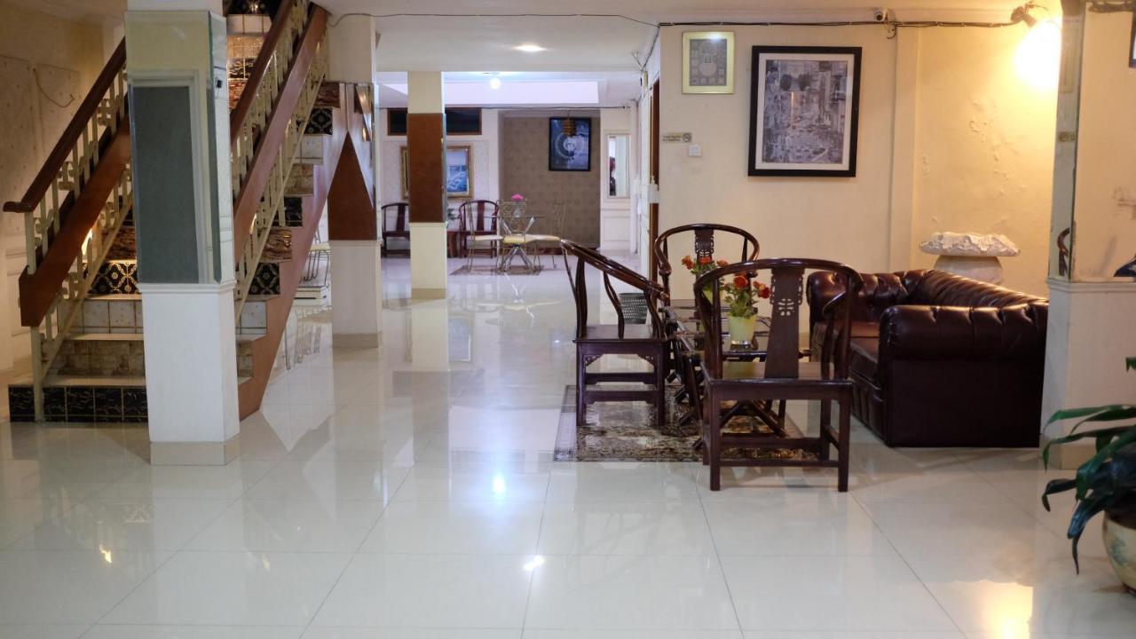 Zen Boutique Syariah Hotel Jakarta Exterior foto